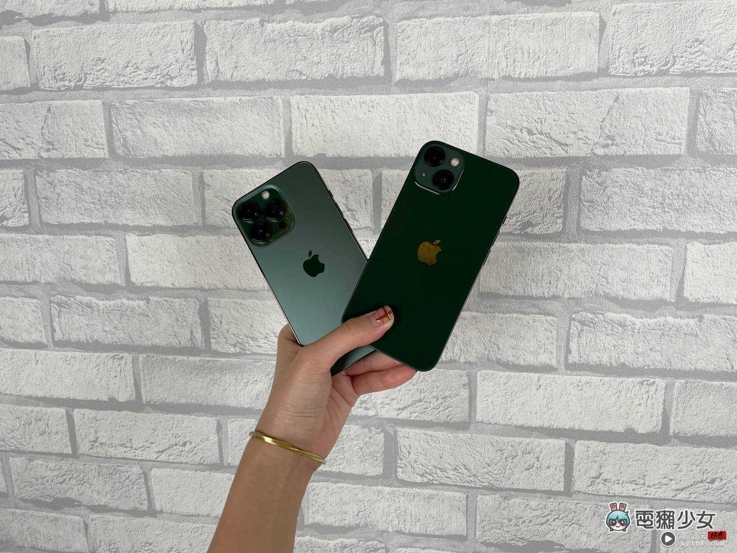 松岭青色的 iPhone 13 Pro 开箱！和绿色的 iPhone 13 比起来更显优雅 同场加映：夜幕绿的 iPhone 11 Pro 又是哪一种绿？ 数码科技 图2张